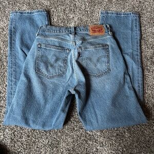 LEVIS 501 CURVE STRAIGHT JEANS